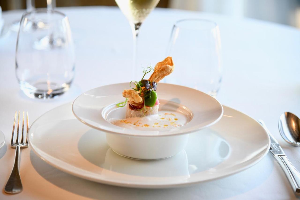 Relais & Chateaux Le Brittany & Spa Роскоф Экстерьер фото