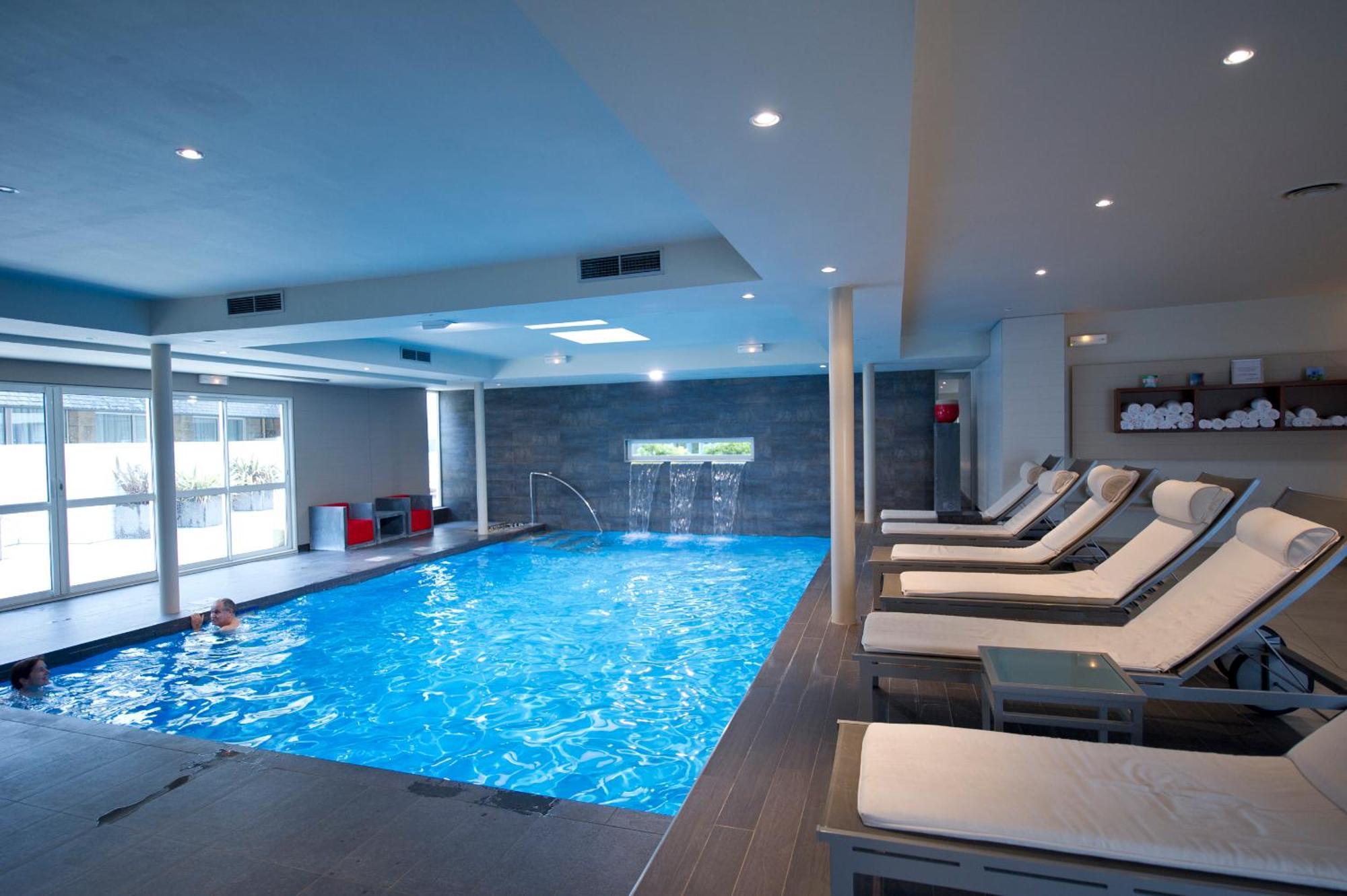 Relais & Chateaux Le Brittany & Spa Роскоф Экстерьер фото