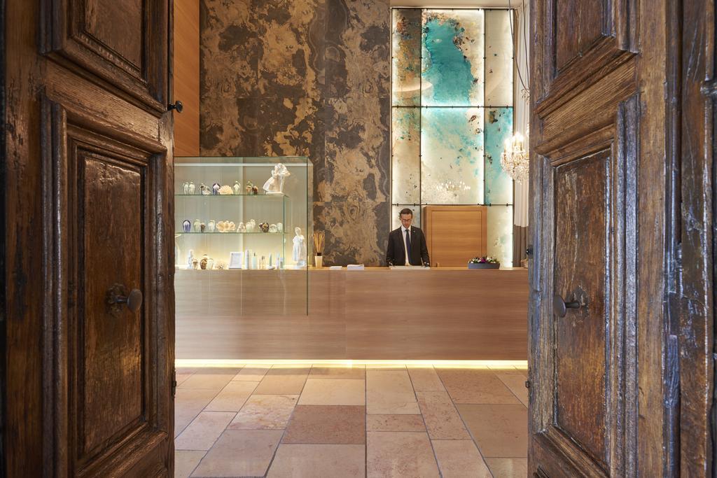 Relais & Chateaux Le Brittany & Spa Роскоф Экстерьер фото