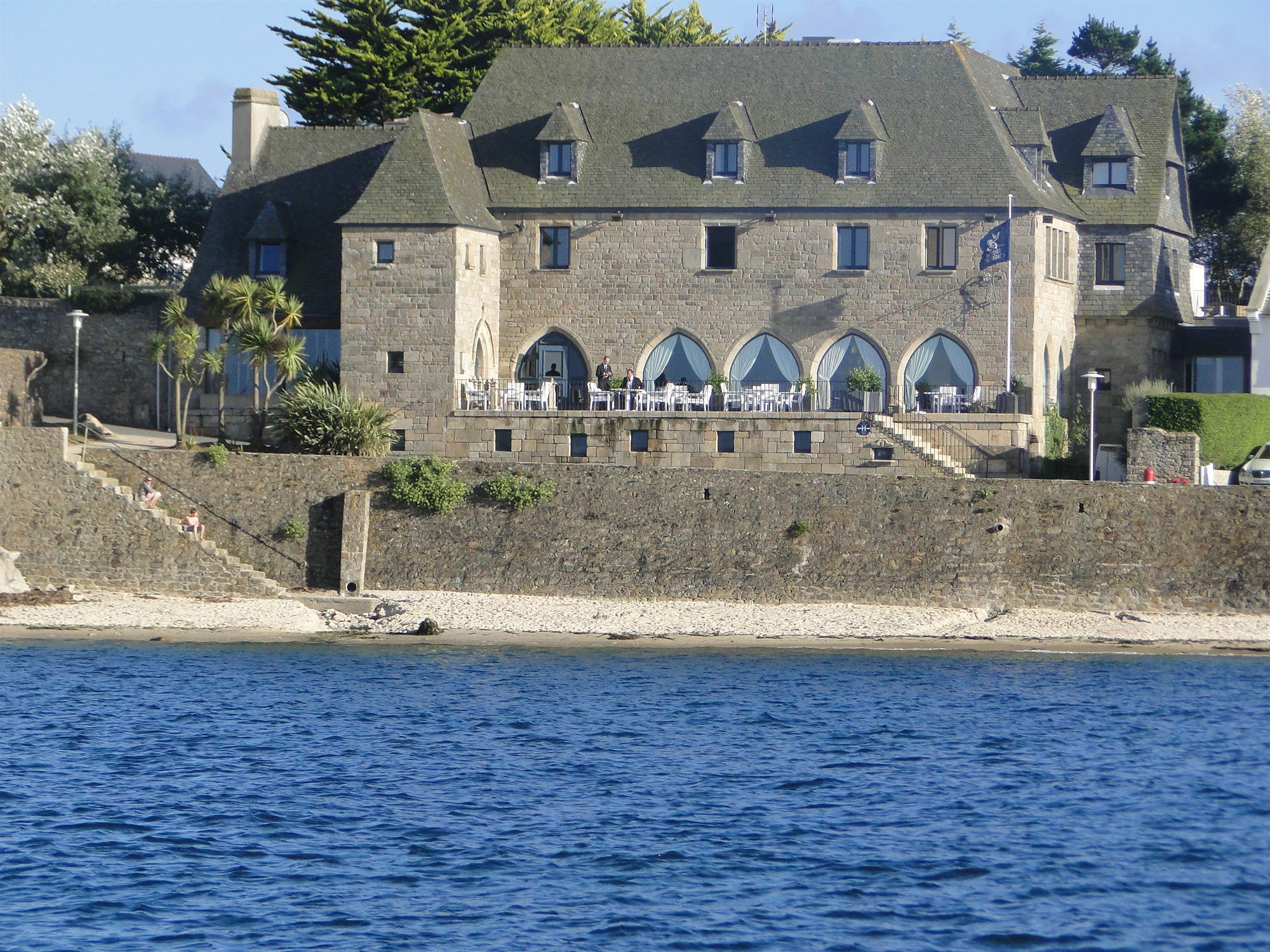 Relais & Chateaux Le Brittany & Spa Роскоф Экстерьер фото